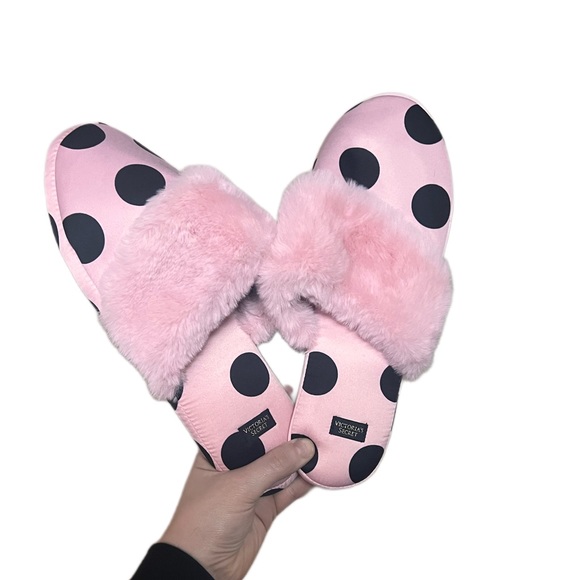 PINK Victoria's Secret Shoes - Victoria’s Secret Polka dot slippers nwt medium